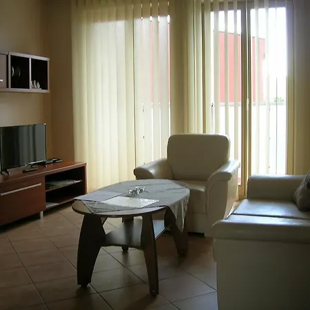 Apartament Staromłyńska *